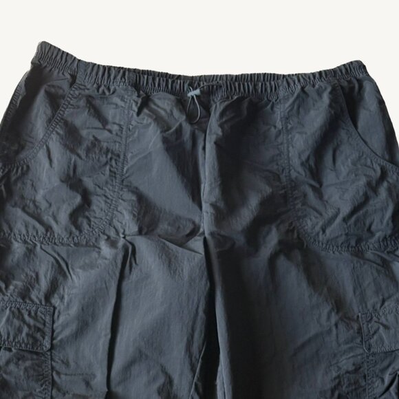Aritzia TNA Tyron Black Cargo Pants Size Extra Large - Picture 2 of 10